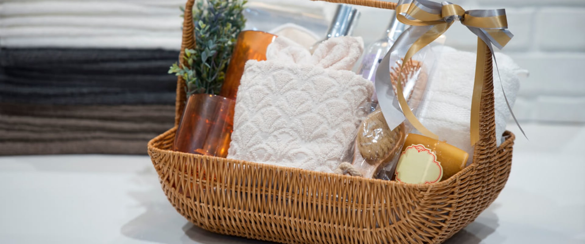 Unique and Personalized Gift Ideas for Every Occasion: Pamper and Relaxation Baskets